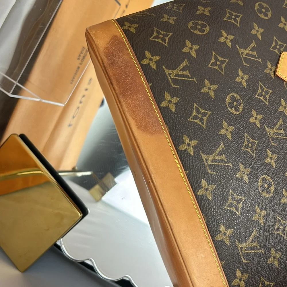 LOUIS VUITTON Louis Vuitton Alma Bag - Picture 10 of 13